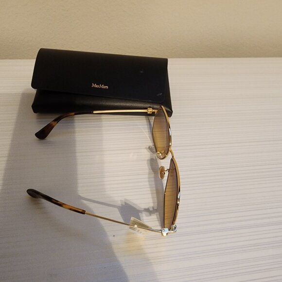 Designer sunglasses - Picture 3 of 6